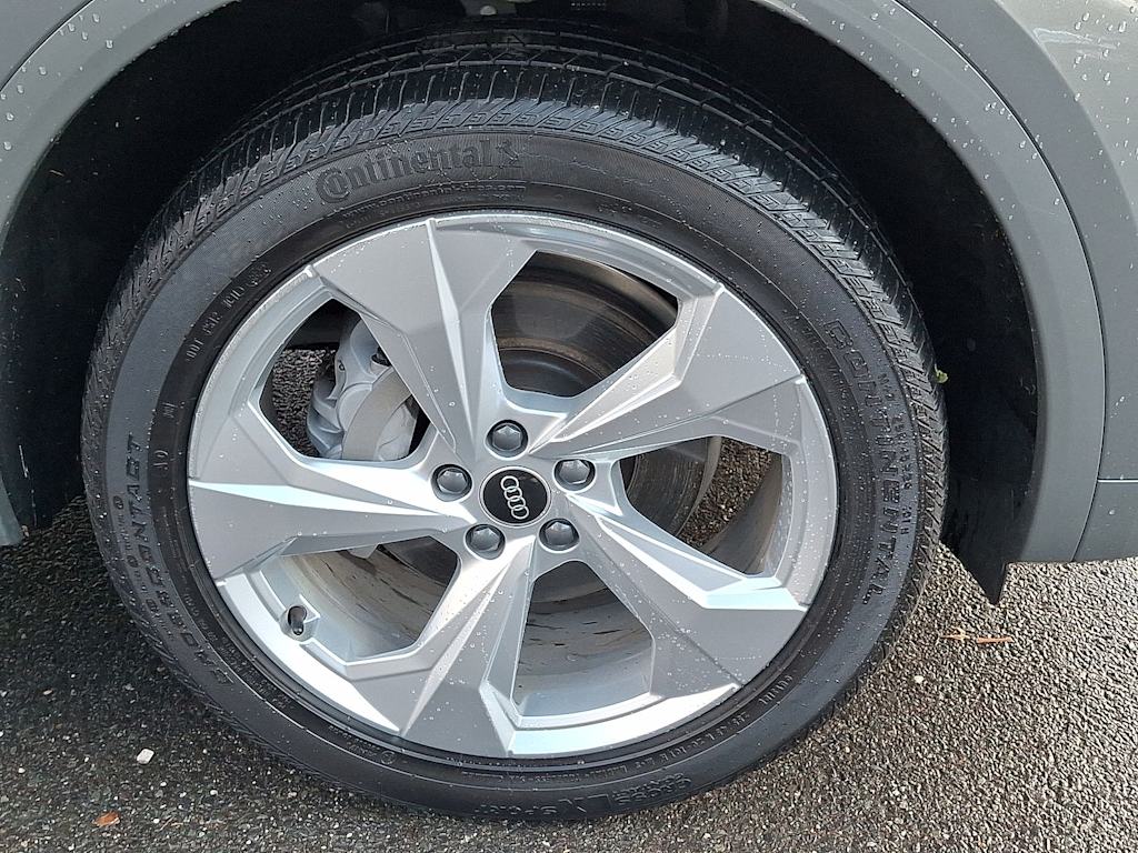 Thumbnail: 2023 Audi Q5 - 7