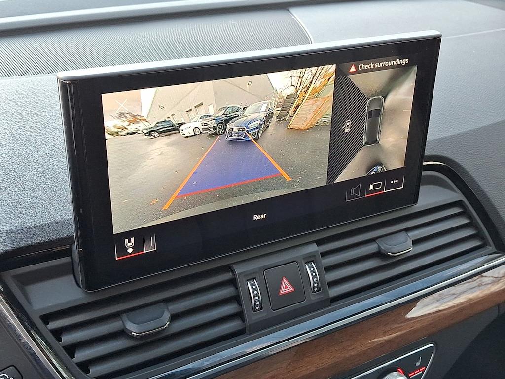 Thumbnail: 2023 Audi Q5 - 15