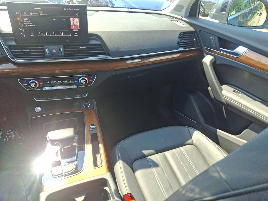 Thumbnail: 2023 Audi Q5 - 14