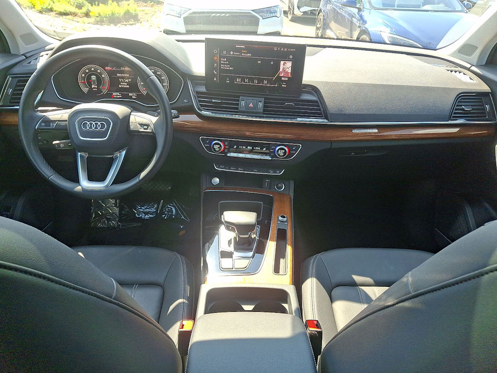 Thumbnail: 2023 Audi Q5 - 2