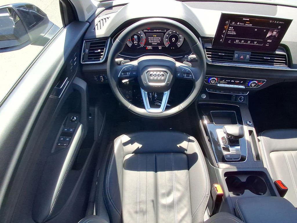 Thumbnail: 2023 Audi Q5 - 13