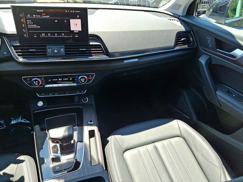 Thumbnail: 2023 Audi Q5 - 14