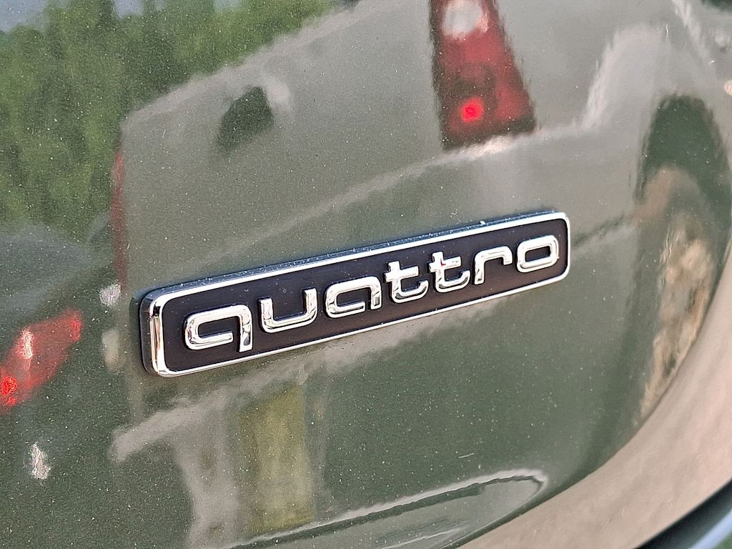 Thumbnail: 2023 Audi Q5 - 7
