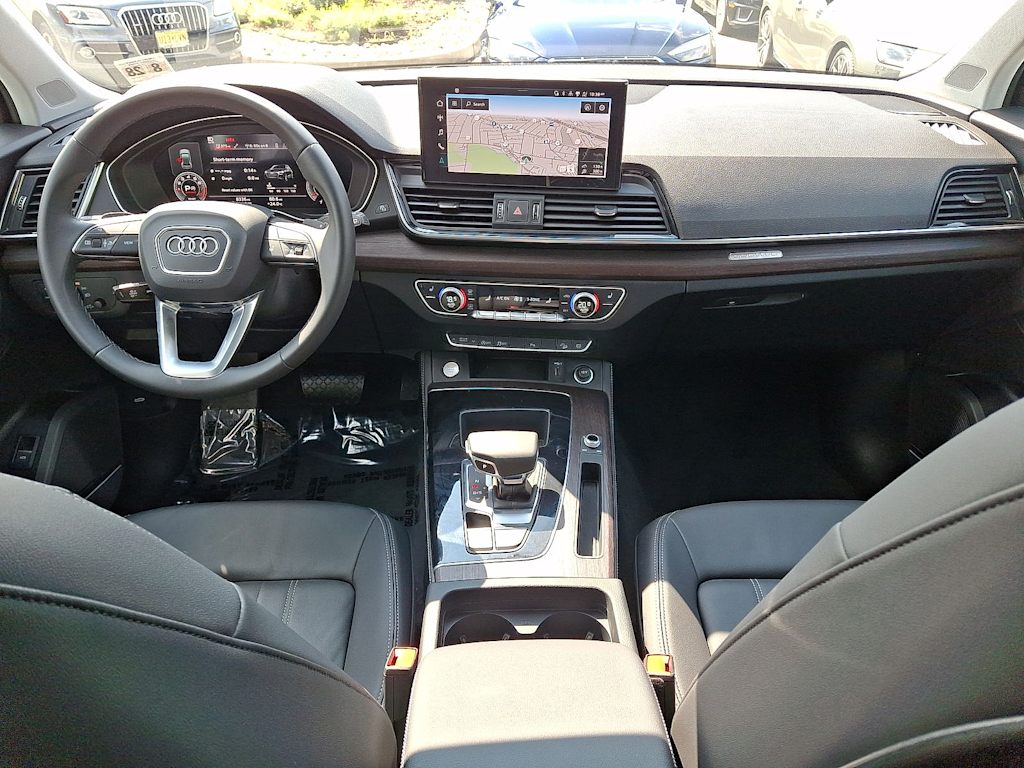 Thumbnail: 2023 Audi Q5 - 2