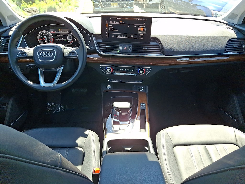 Thumbnail: 2023 Audi Q5 - 2
