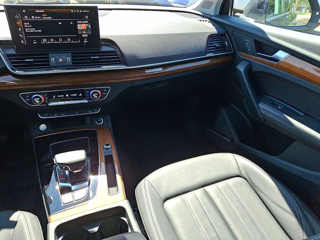 Thumbnail: 2023 Audi Q5 - 15