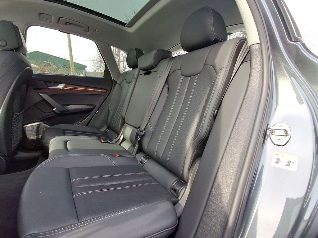 Thumbnail: 2023 Audi Q5 - 11