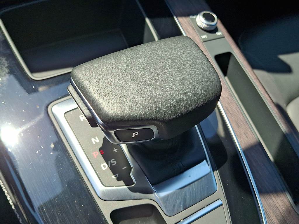 Thumbnail: 2023 Audi Q5 - 15