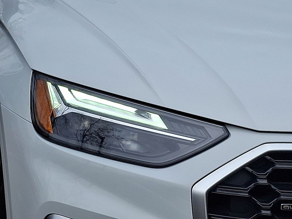 Thumbnail: 2023 Audi Q5 - 28