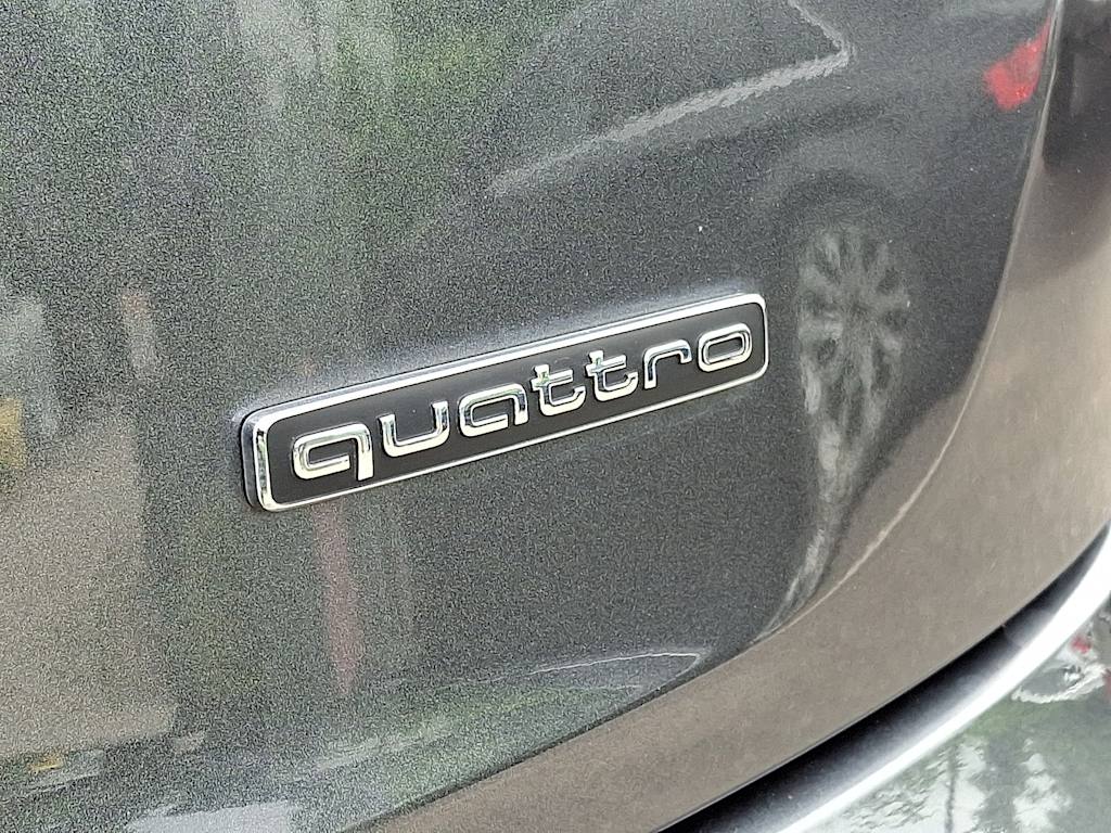 Thumbnail: 2023 Audi Q5 - 7
