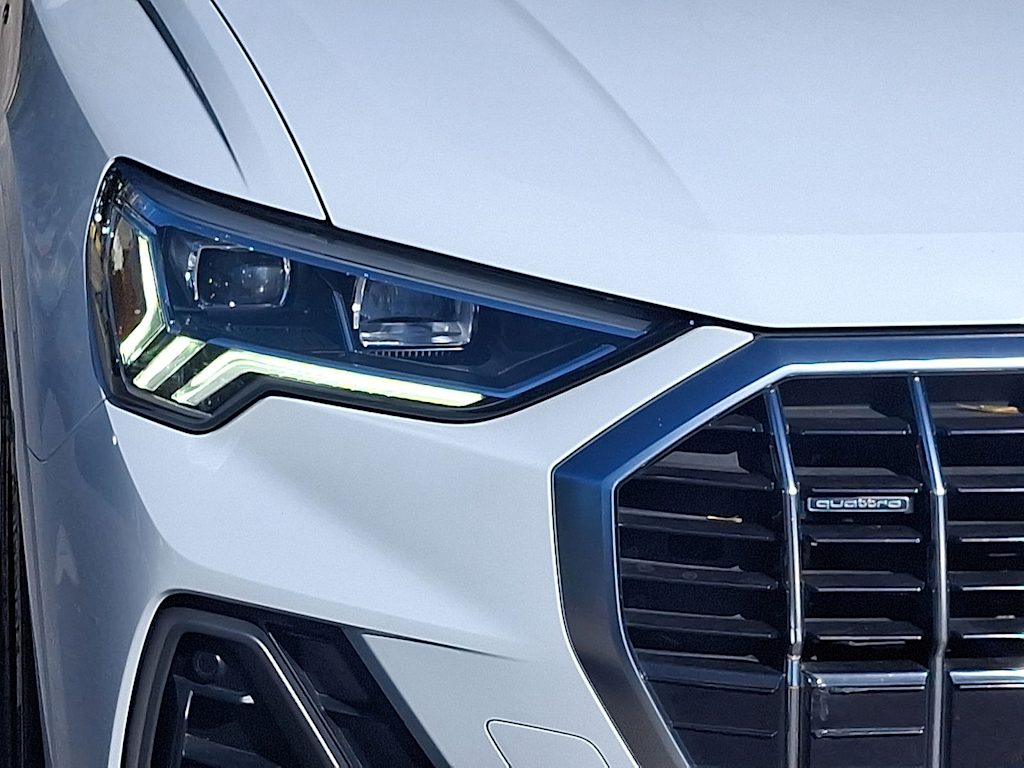 Thumbnail: 2022 Audi Q3 - 28