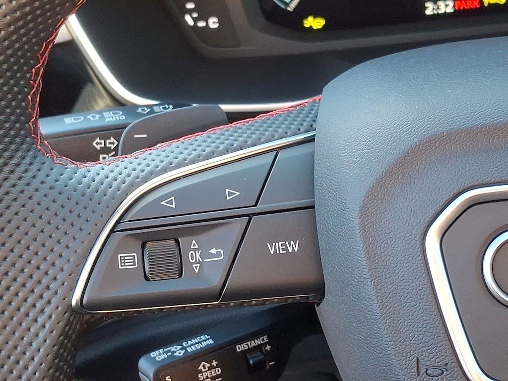 Thumbnail: 2025 Audi Q3 - 21