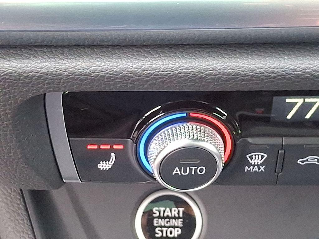 Thumbnail: 2025 Audi Q3 - 20