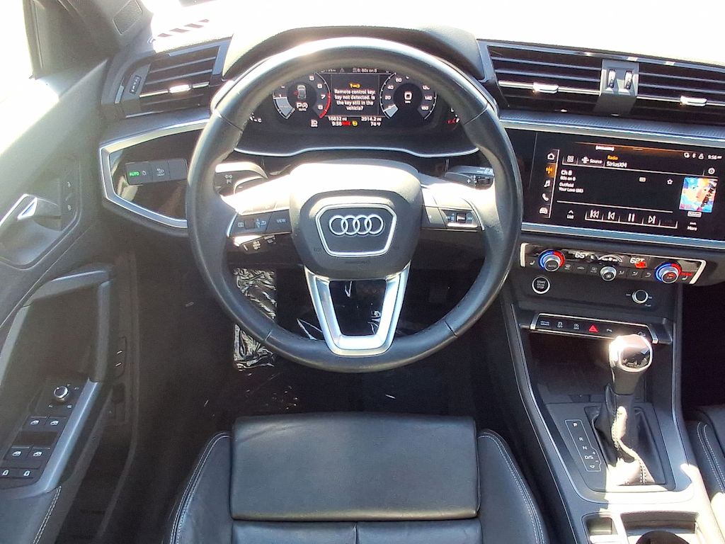 Thumbnail: 2023 Audi Q3 - 12