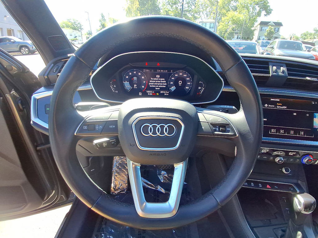 Thumbnail: 2023 Audi Q3 - 11