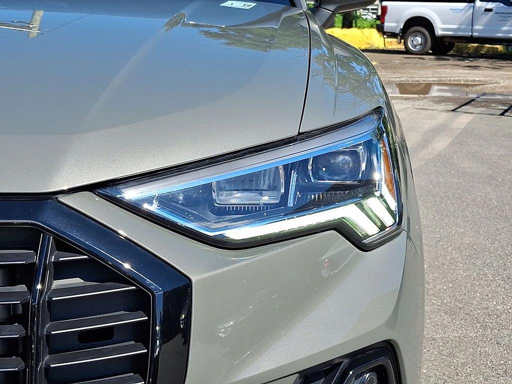 Thumbnail: 2023 Audi Q3 - 34