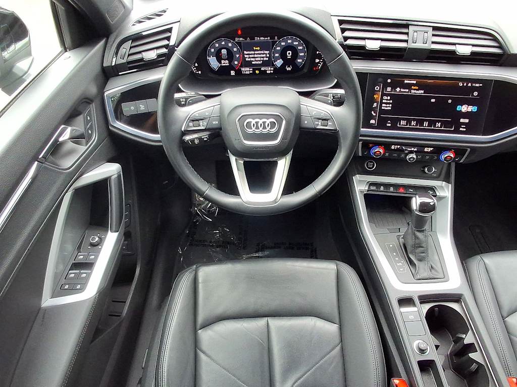 Thumbnail: 2023 Audi Q3 - 13