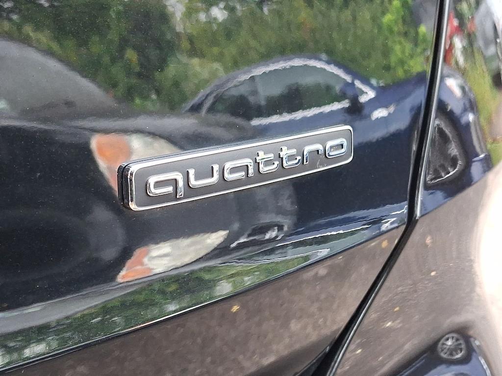 Thumbnail: 2023 Audi Q3 - 7