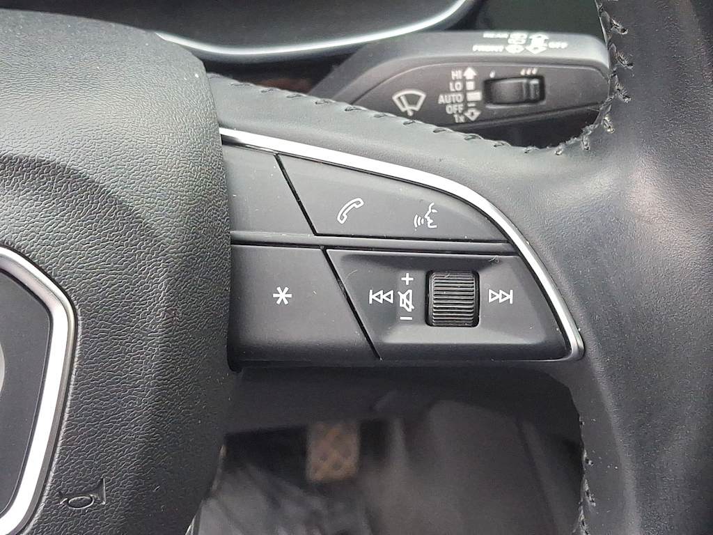 Thumbnail: 2020 Audi Q3 - 22