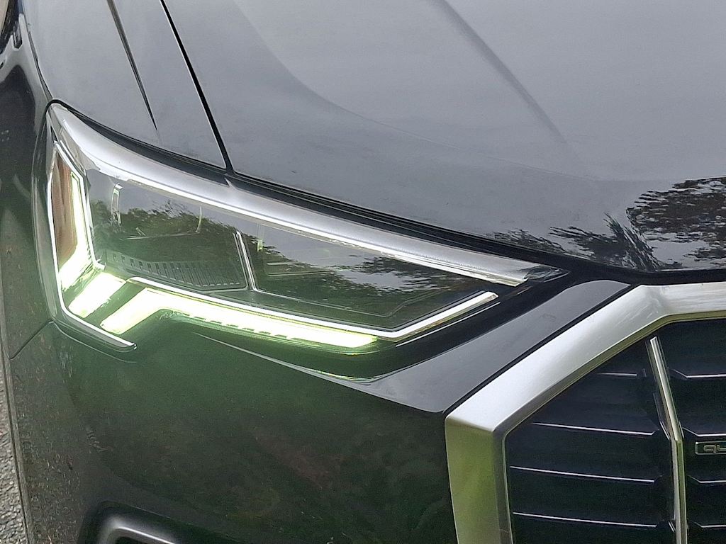 Thumbnail: 2020 Audi Q3 - 28