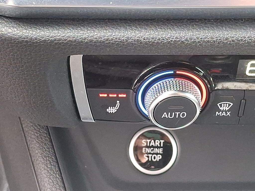 Thumbnail: 2021 Audi Q3 - 23