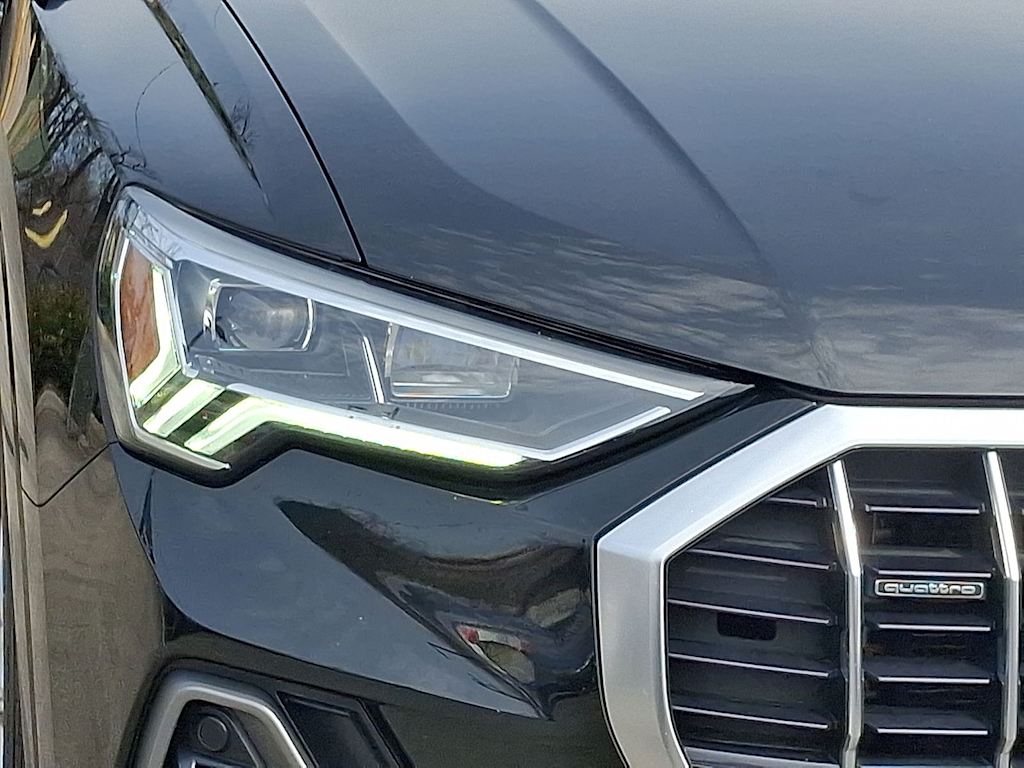 Thumbnail: 2021 Audi Q3 - 28