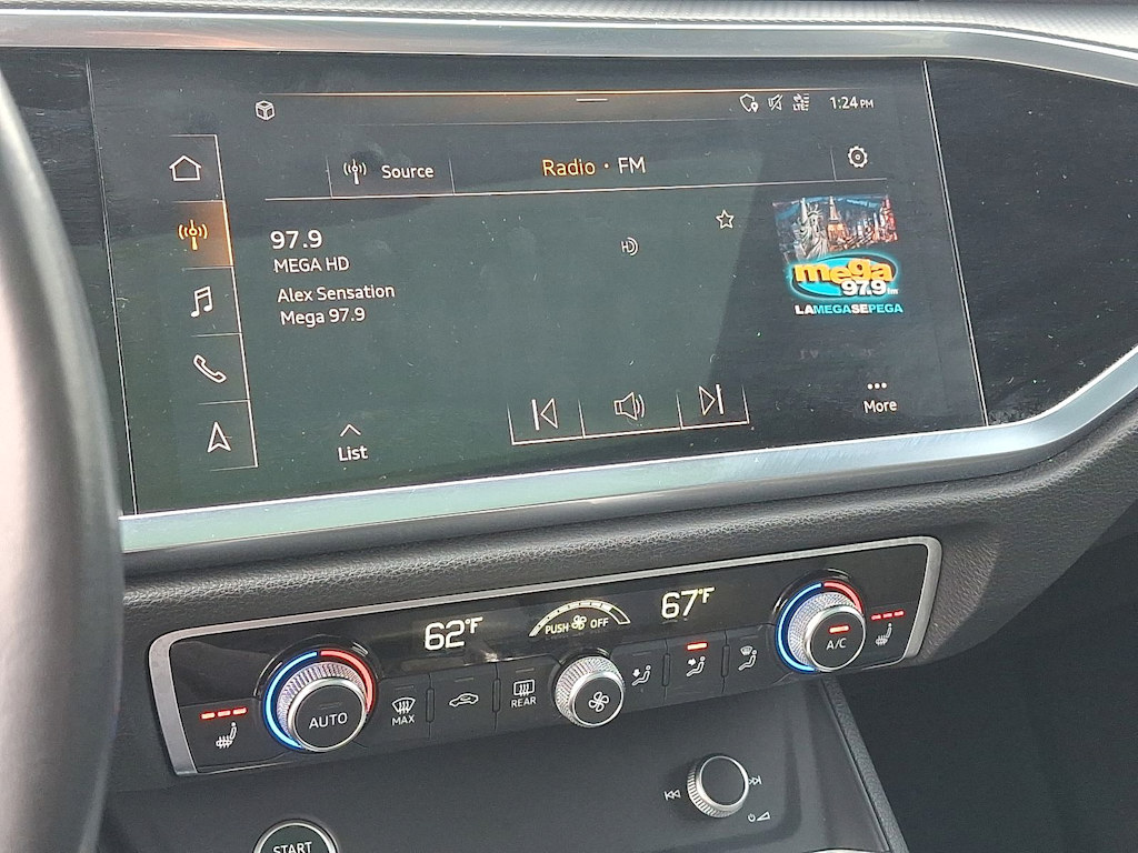 Thumbnail: 2021 Audi Q3 - 12