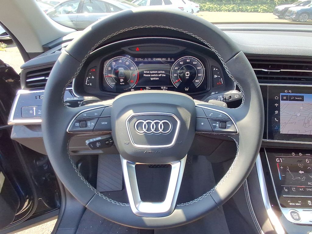 Thumbnail: 2026 Audi Q8 - 11