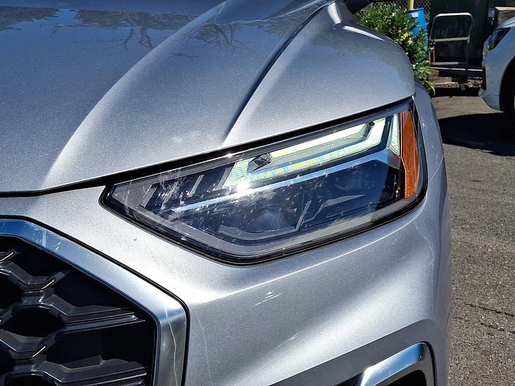 Thumbnail: 2023 Audi Q5 - 33