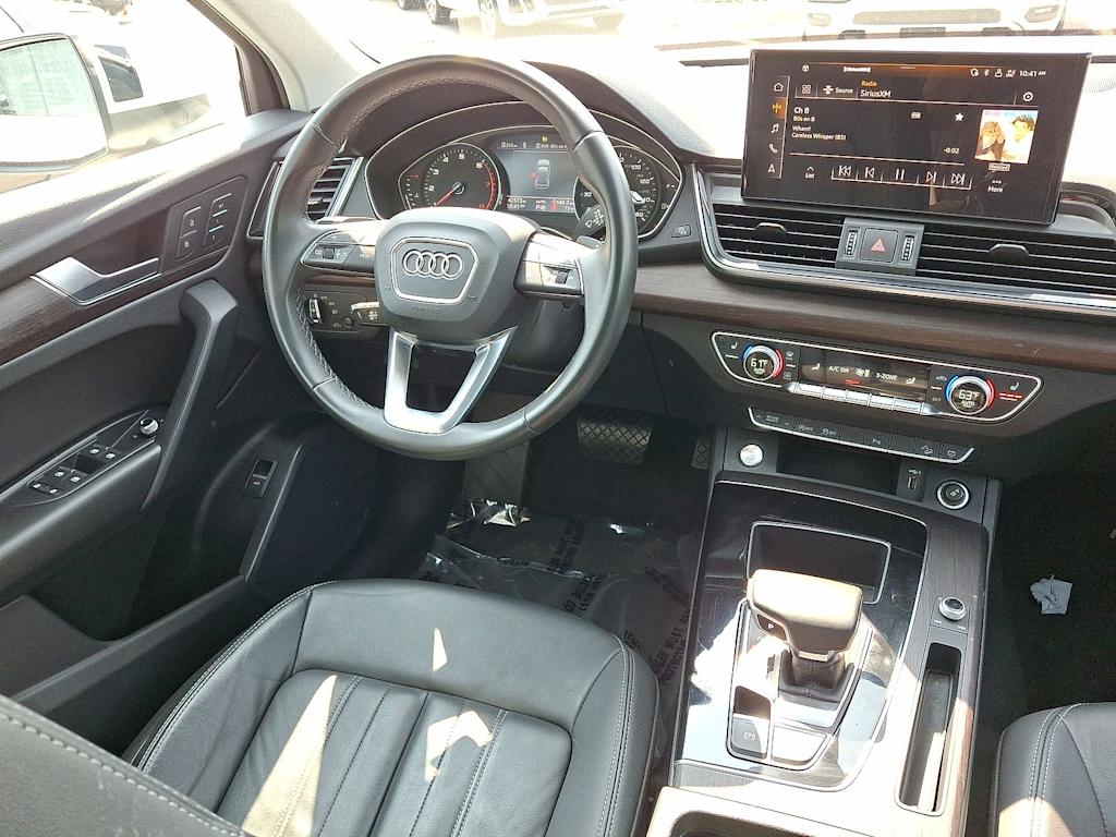 Thumbnail: 2023 Audi Q5 - 9