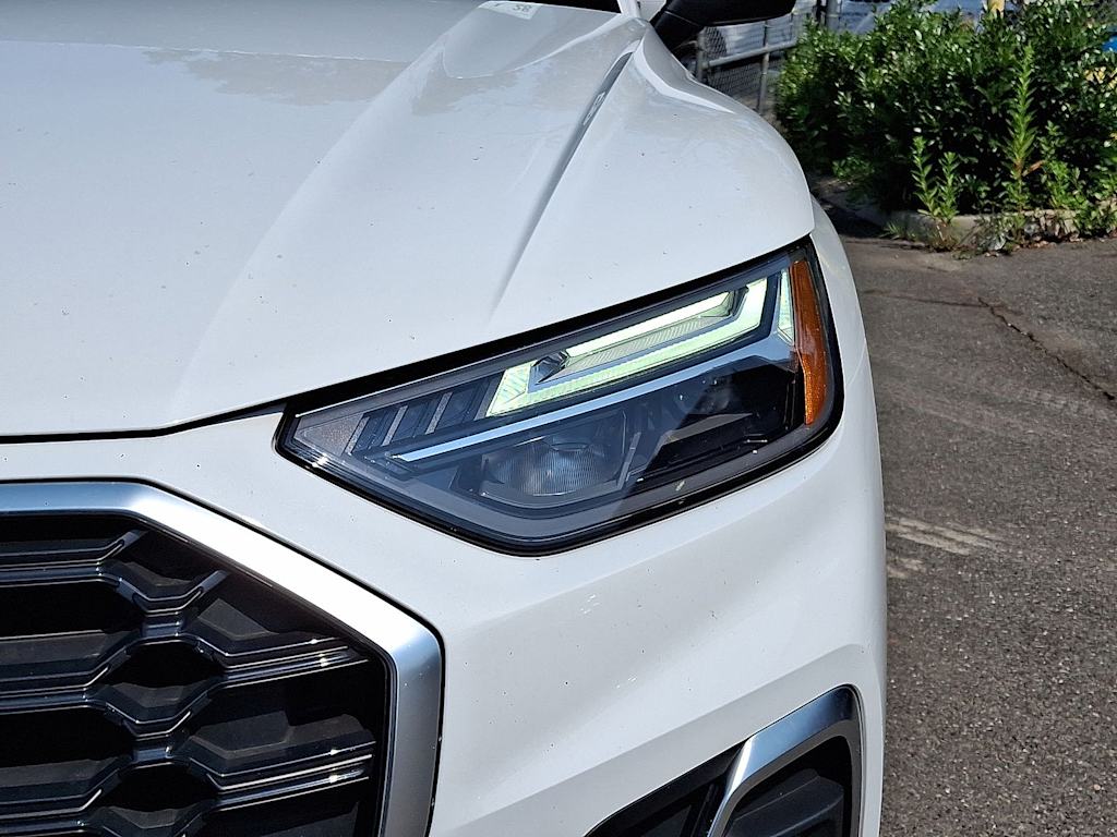 Thumbnail: 2023 Audi Q5 - 34
