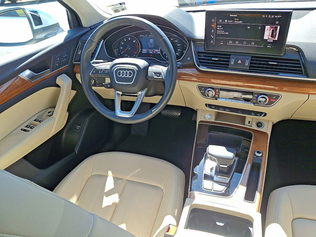 Thumbnail: 2023 Audi Q5 - 9