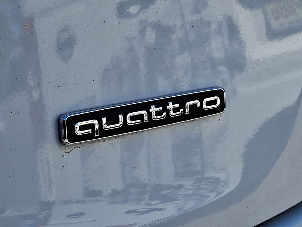 Thumbnail: 2023 Audi Q5 - 7