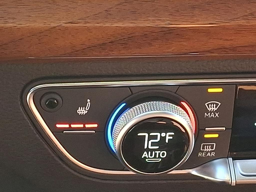 Thumbnail: 2023 Audi Q5 - 23