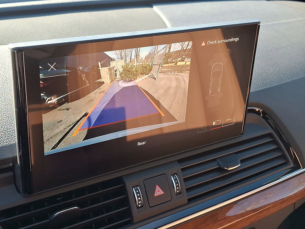 Thumbnail: 2023 Audi Q5 - 20