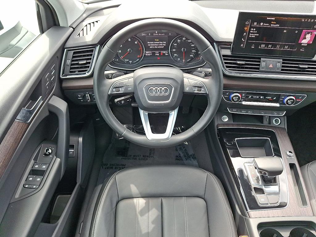 Thumbnail: 2023 Audi Q5 - 13