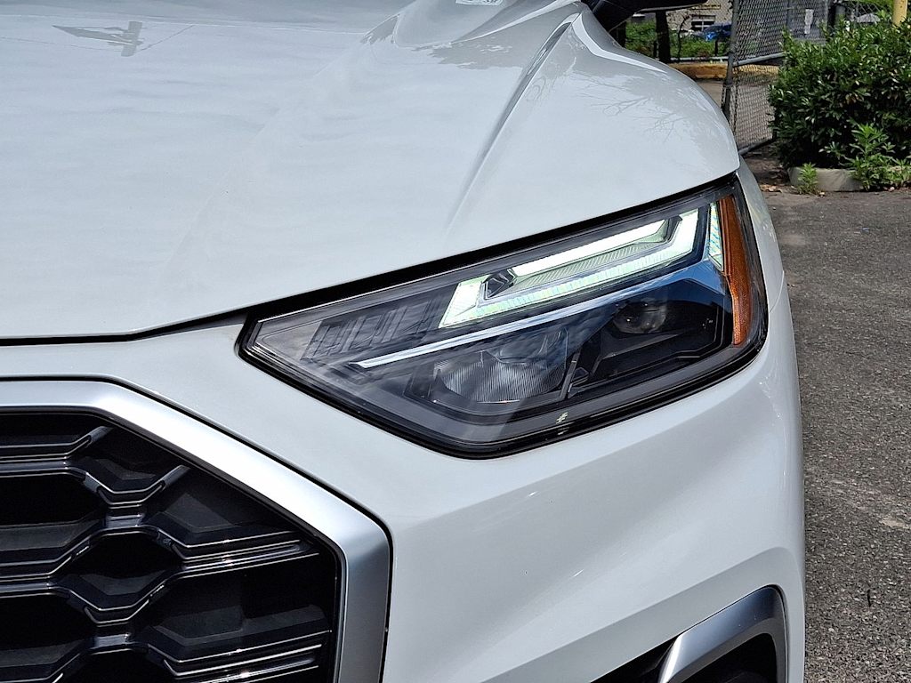 Thumbnail: 2023 Audi Q5 - 34