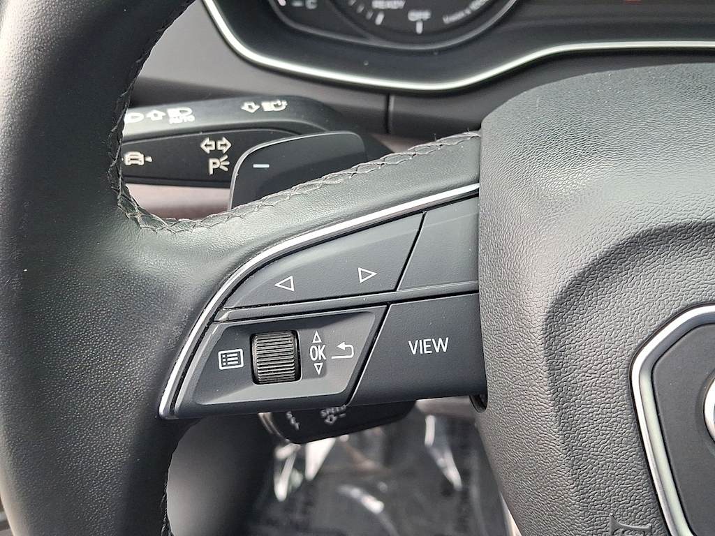 Thumbnail: 2022 Audi Q5 - 21