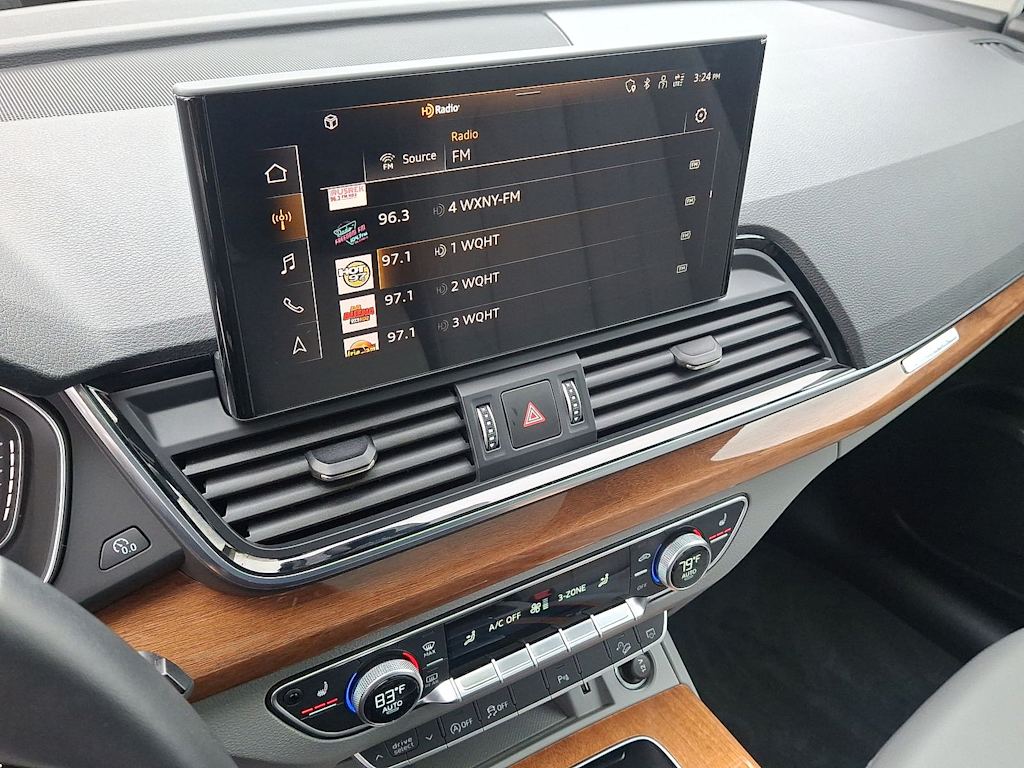 Thumbnail: 2022 Audi Q5 - 9