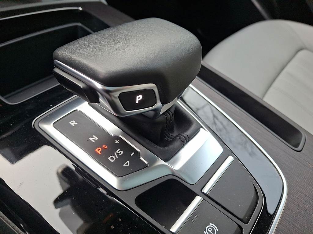 Thumbnail: 2022 Audi Q5 - 13