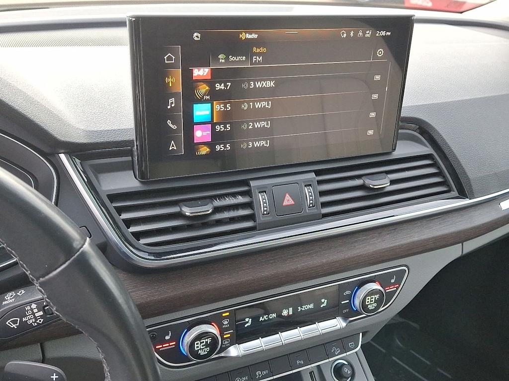 Thumbnail: 2022 Audi Q5 - 12