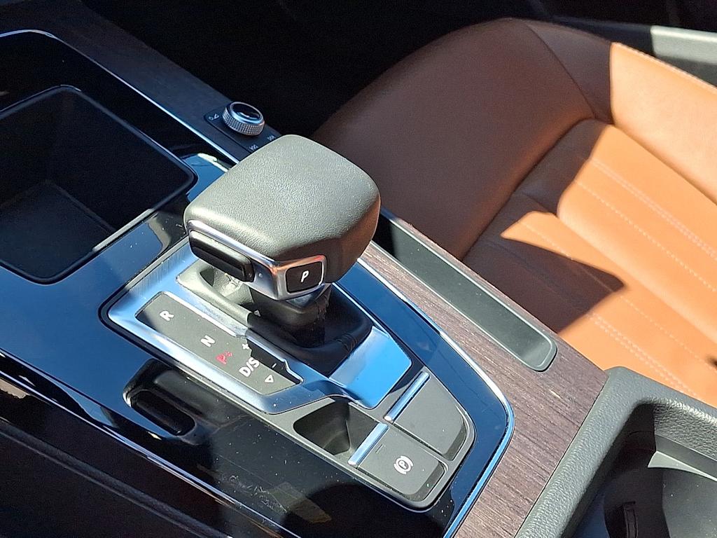 Thumbnail: 2023 Audi Q5 - 13