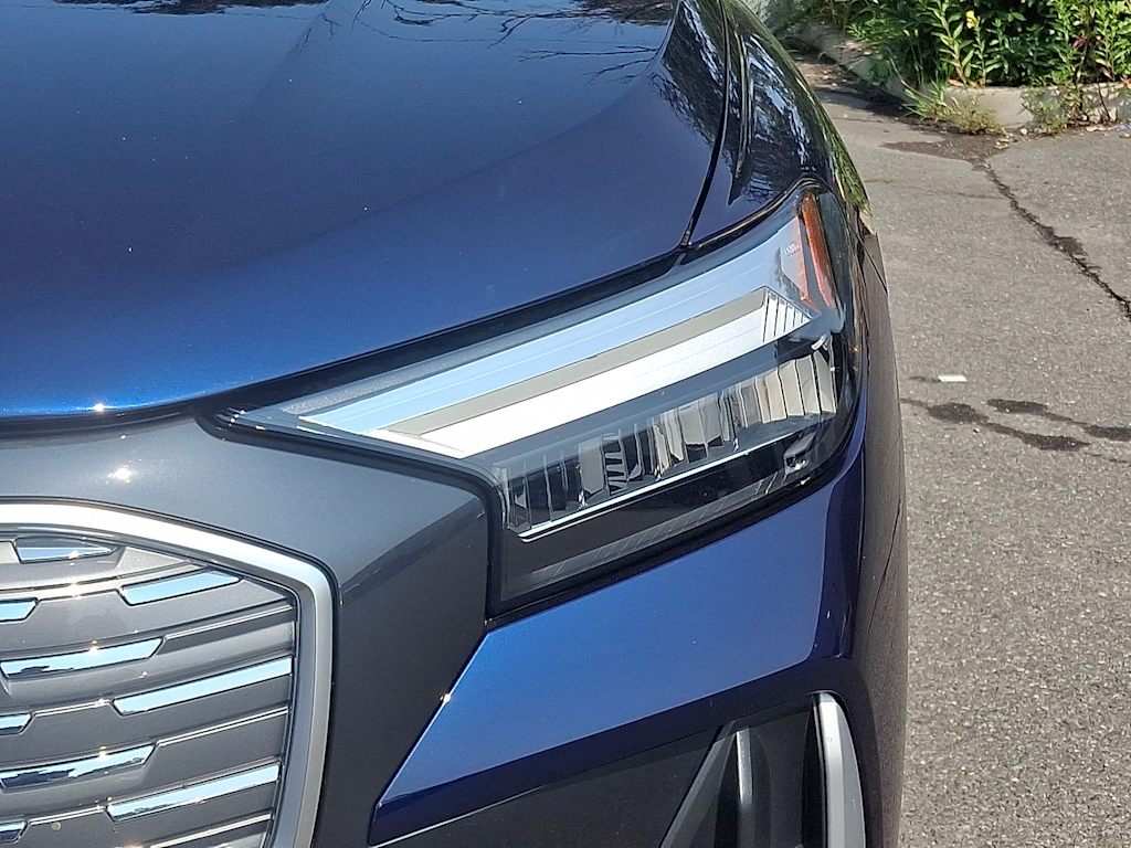 Thumbnail: 2023 Audi Q4 e-tron - 34