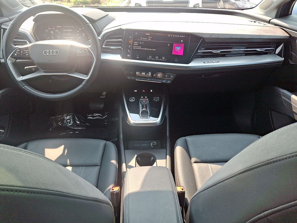 Thumbnail: 2023 Audi Q4 e-tron - 2