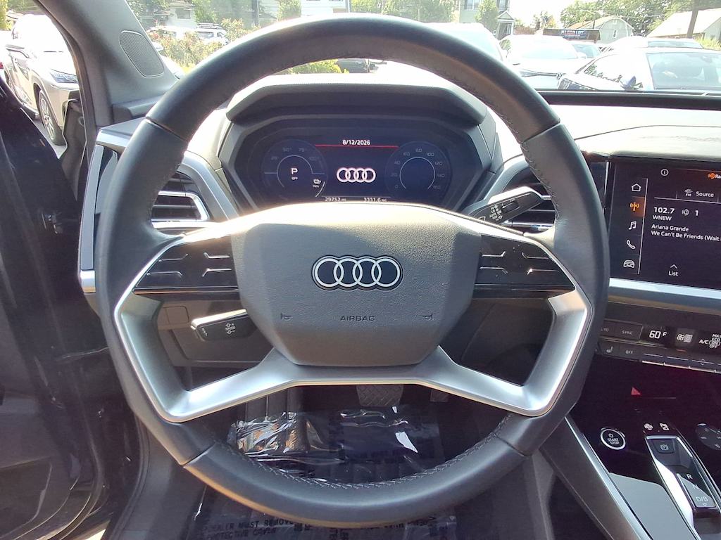 Thumbnail: 2023 Audi Q4 e-tron - 12