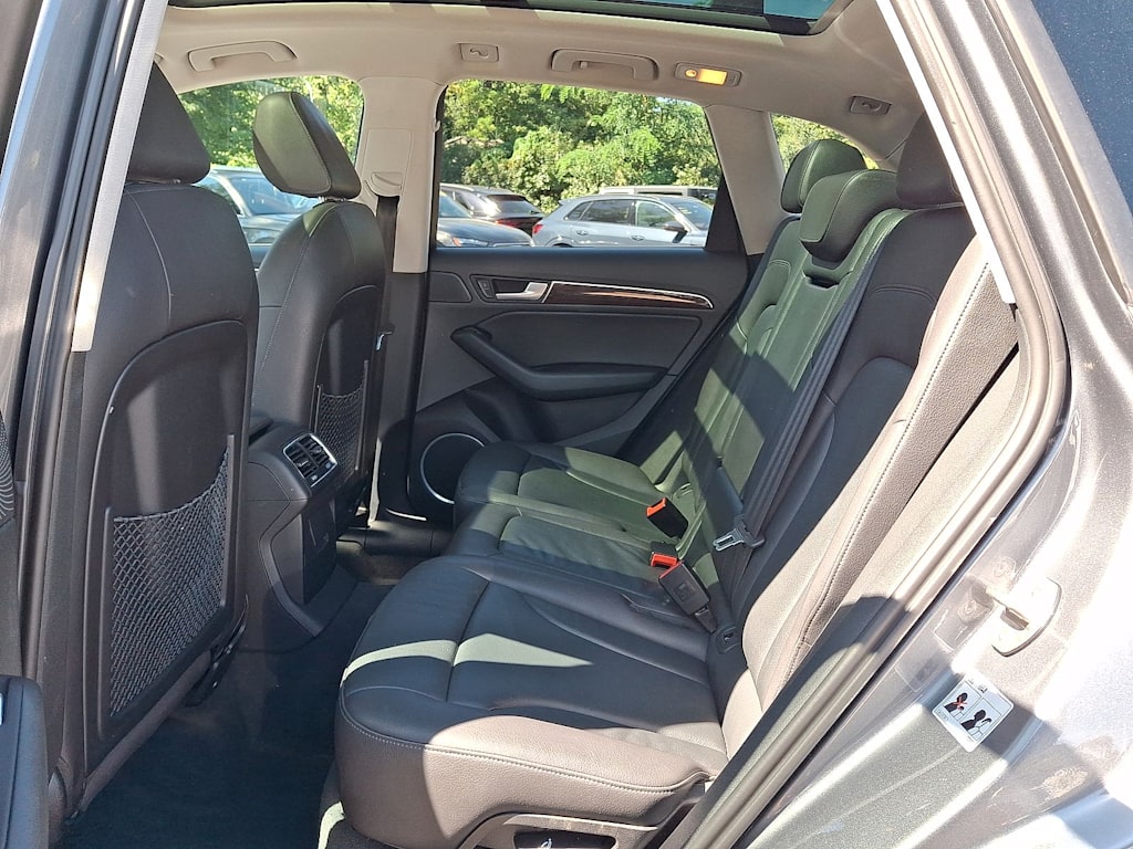 Thumbnail: 2017 Audi Q5 - 30