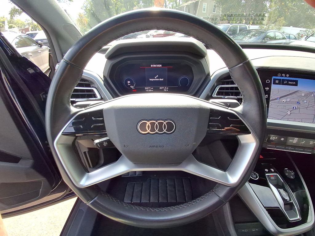 Thumbnail: 2023 Audi Q4 e-tron - 12