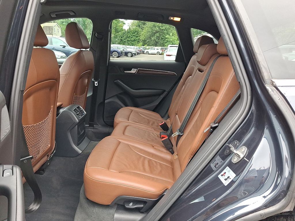 Thumbnail: 2012 Audi Q5 - 28