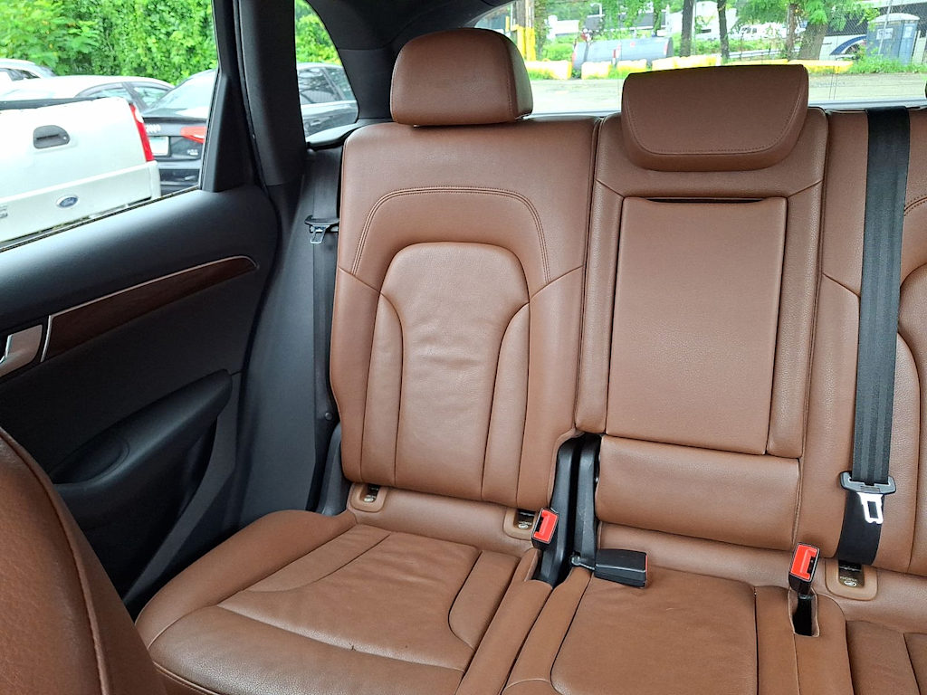 Thumbnail: 2012 Audi Q5 - 12