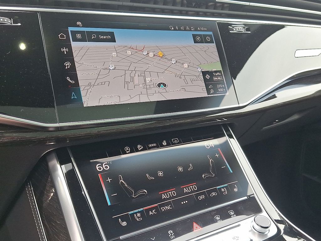 Thumbnail: 2026 Audi Q7 - 9